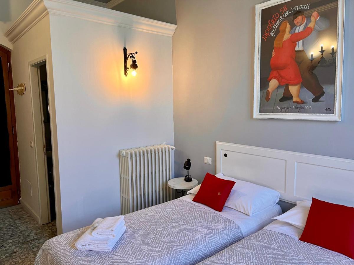 In The Center Of Florence Hotel ภายนอก รูปภาพ