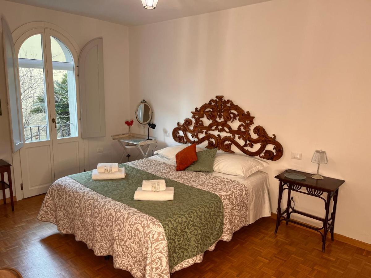 In The Center Of Florence Hotel ภายนอก รูปภาพ
